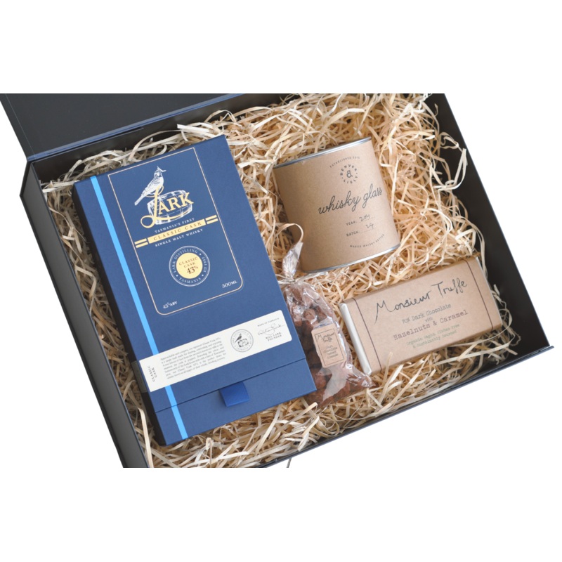 The Classic Lark Hamper