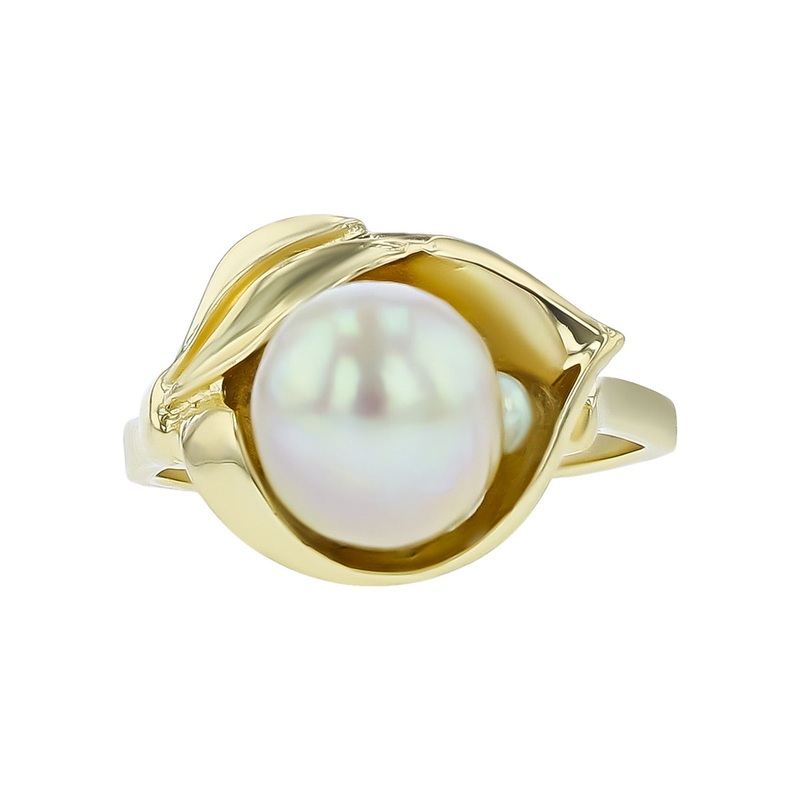 14K Yellow Gold Pearl Ring