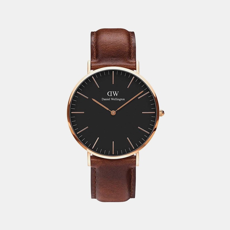 Classic Men Black Dial Analog Leather Watch DW00100124K