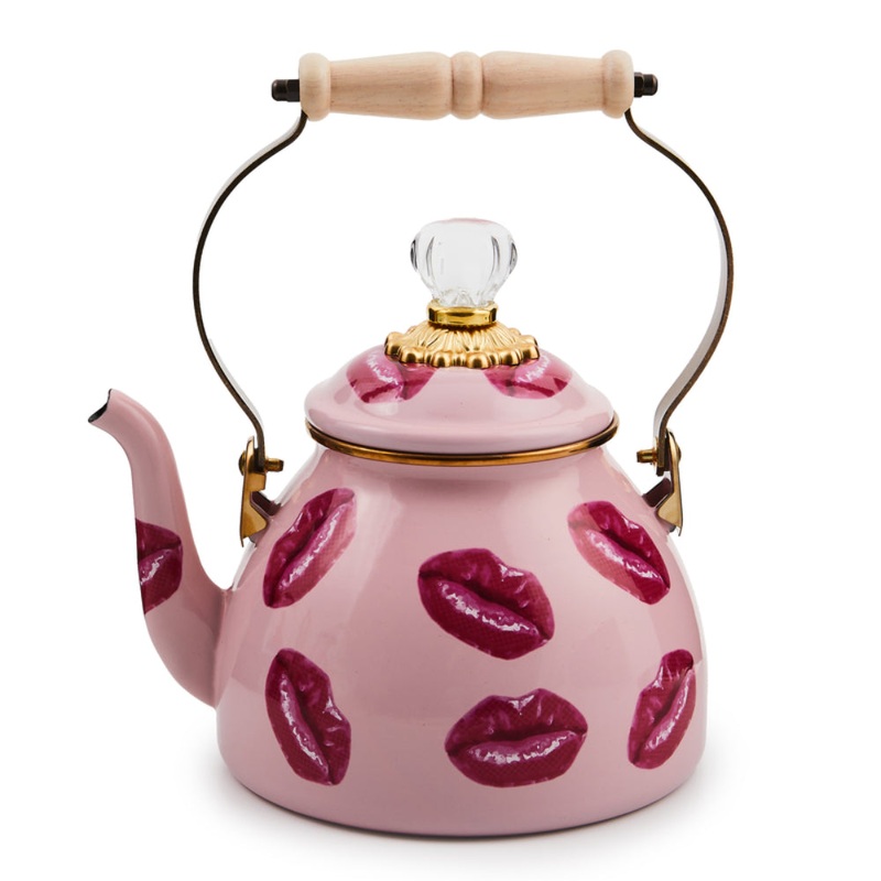MacKenzie-Childs Kiss Me 2 Quart Tea Kettle