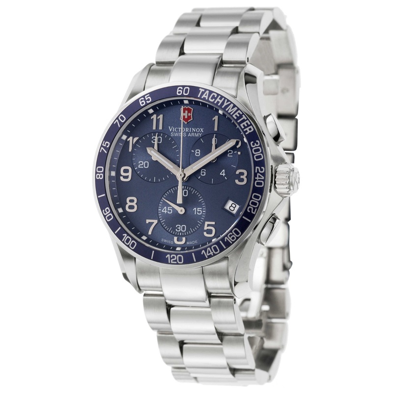 Victorinox Swiss Army Men's Quartz Watch 241120