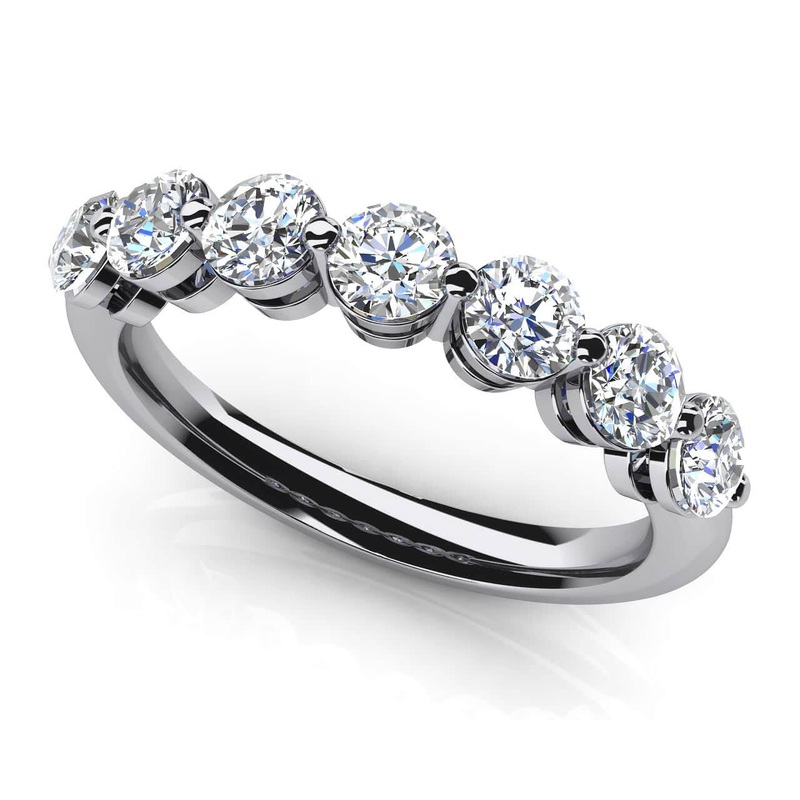 Brilliant 7 Diamonds Lab-Grown Diamond Anniversary Ring with 1.05 ct.(finished) 3.4mm